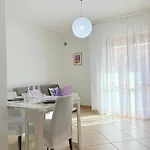 아파트 La Casetta Del Glicine *