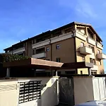 La Casetta Del Glicine 아파트 산타마리아데그리안젤리